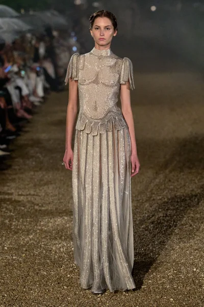 Look 31